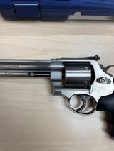 Smith & Wesson model 610-2 - 6 of 15