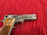 Smith & Wesson Model 39-2
Nickel with original box - 6 of 15