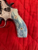 Fully Engraved Smith & Wesson model 686-1 with Giraffe Bone Grips - 5 of 13