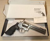 Smith & Wesson Model 686 with adjustable front sight - 14 of 14