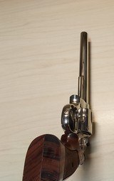 Smith & Wesson Model 29-2 with display case Nickel - 10 of 15
