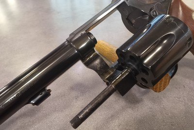 Smith & Wesson K-22 Masterpiece with original box - Image 11 of 14