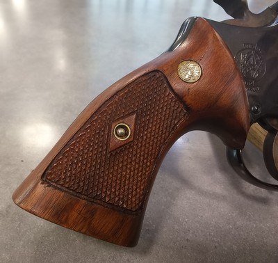 Smith & Wesson K-22 Masterpiece with original box - Image 7 of 14