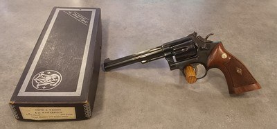 Smith & Wesson K-22 Masterpiece with original box - Image 1 of 14