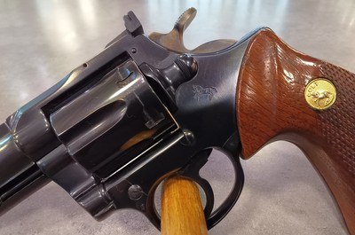 Colt Trooper MK III .22LR - Image 3 of 13