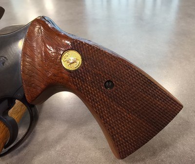 Colt Trooper MK III .22LR - Image 2 of 13