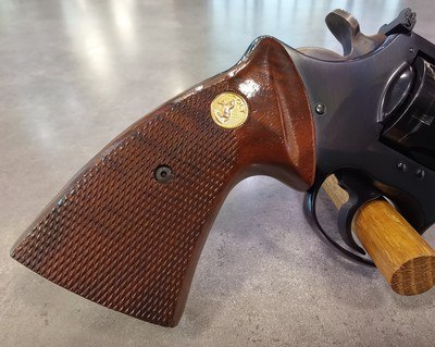Colt Trooper MK III .22LR - Image 6 of 13