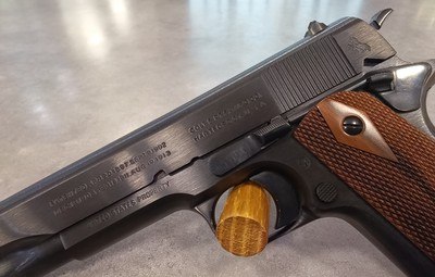 Colt 1911 .45 ACP WWI Reproduction with box and papers - Image 4 of 13