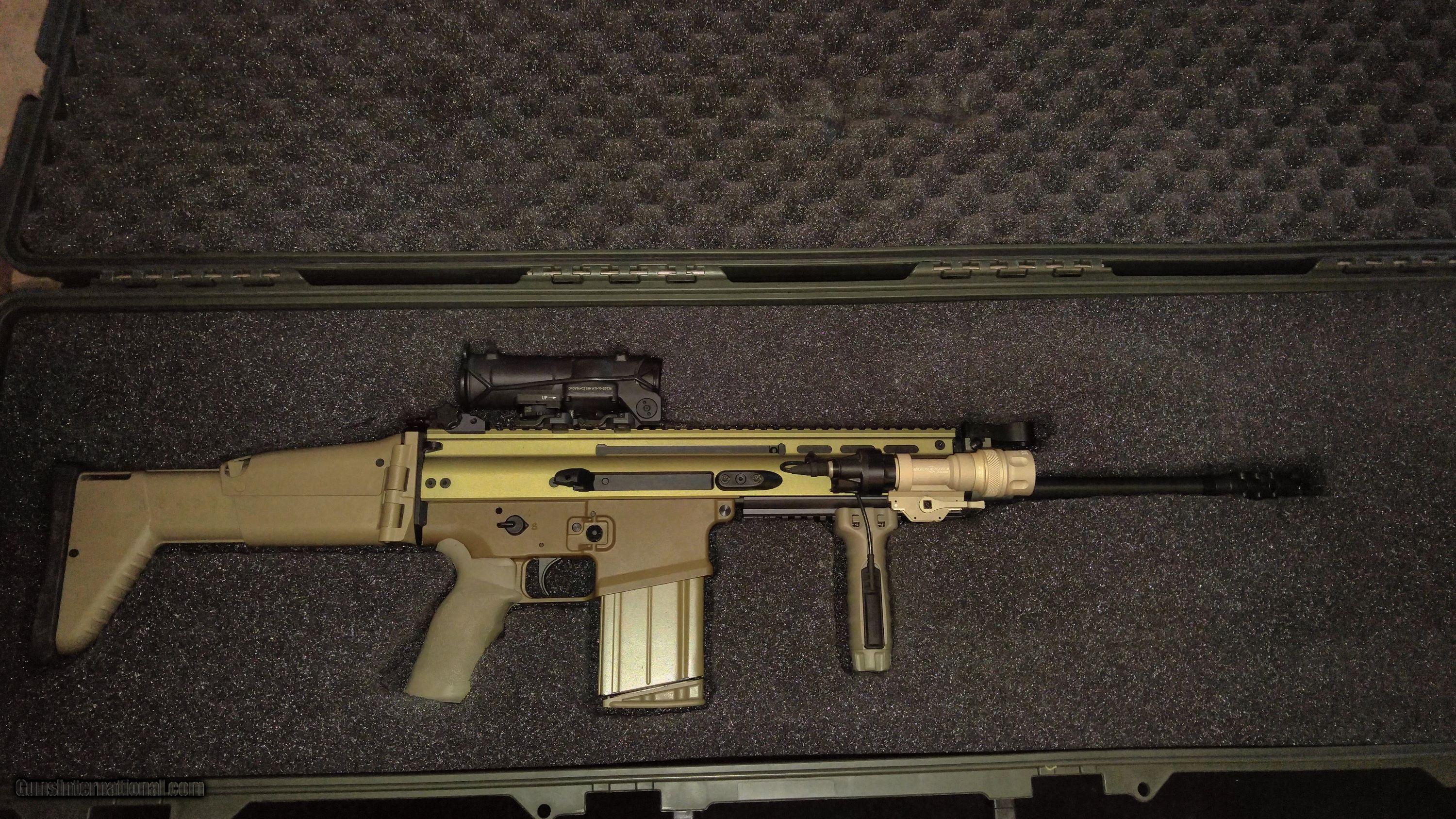 FN SCAR® 17S; AS NEW (308) Short Stroke Gas Piston with Dual of View Spector DR Optical Site Surefire Light A393593, Military Case