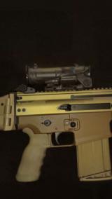 FN SCAR® 17S; AS NEW (308) Short Stroke Gas Piston with Dual Field of View Spector DR Optical Site and Surefire Weapon Light A393593, Military Case - 5 of 12