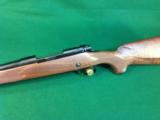 Winchester Model 70 Super Grade 300 Win Mag - 3 of 5
