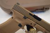 Glock 19x 9mm
!! Layaway Available !! - 4 of 7