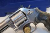 Smith & Wesson 686 Plus 5" .357 Magnum - 7 of 8