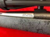 Weatherby Mark V 300 WBY MAG - 8 of 10