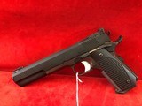 Dan Wesson Bruin 10mm w/ Box - 1 of 7