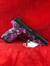 Custom FN 57 Pink Camo