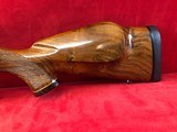 Weatherby Mark V 7mm WBY Mag - 15 of 18