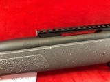 Weatherby Mark V Hunter .243 Win. - 3 of 13