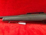 Weatherby Mark V Hunter .243 Win. - 2 of 13