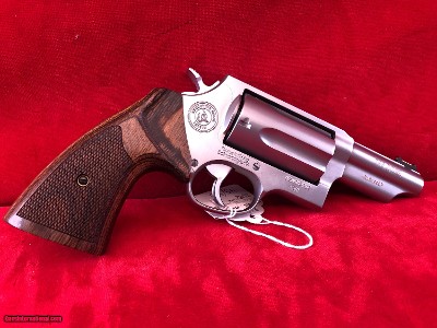 Taurus Executive Judge 410/45LC