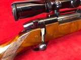 Weatherby Mark V 340 Weatherby Magnum - 5 of 14