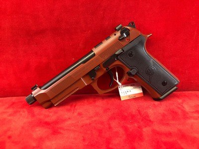 NIB Beretta M9A4 Overland 9mm - Image 1 of 3