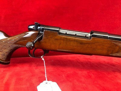 Weatherby Mark V 460 Wby Mag - Image 4 of 13