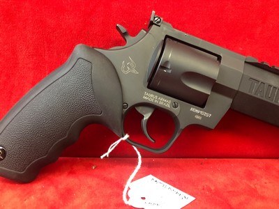 Taurus Raging Hunter 454 Casull - Image 4 of 4
