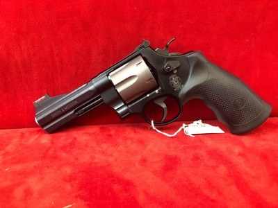 S&W 329 Air Lite PD 44Mag - Image 1 of 4