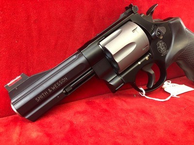 S&W 329 Air Lite PD 44Mag - Image 2 of 4