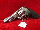 Smith & Wesson 629 44 Mag 4