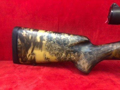 Weatherby Mark V 257 Wby Mag W/ Swarovski and Carbon Barrel - Image 6 of 12