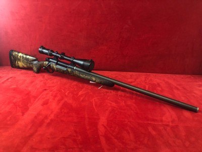 Weatherby Mark V 257 Wby Mag W/ Swarovski and Carbon Barrel - Image 1 of 12