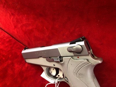 Smith & Wesson Model 3913 9mm - Image 2 of 5