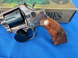 LNIB Smith & Wesson Lou Horton Heritage Series Model 17-8 KT22 - 3 of 15