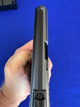 Heckler & Koch HK P7 M8 1988 in Factory Matching Box/Magazines H&K 9mm - 16 of 19