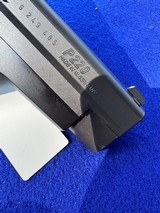 LNIB 1995 Sig Sauer P220 .45 ACP West Germany Marked - 14 of 20