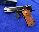 1970 Smith & Wesson Model 39-2 in Box Like New-Curio Relic C&R 9mm Para - 5 of 20