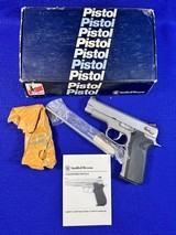 1991 Smith Wesson Model 1066 Third Gen Series:1000 Like New In Box 10mm Stainless
