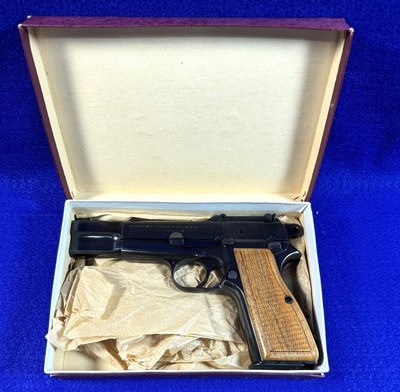 1968 T Series Browning Hi Power *Rare* Tangent Sight-Ring Hammer Belgium Made *Rare Box*