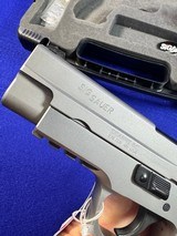 2001 Sig Sauer P220 ST-STAINLESS *FIRST YEAR*LNIB .45ACP Germany DA/SA - 10 of 20