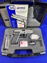2001 Sig Sauer P220 ST-STAINLESS *FIRST YEAR*LNIB .45ACP Germany DA/SA - 3 of 20