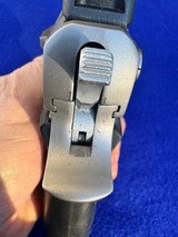 Excellent 1990 Smith Wesson model 1006 10mm 2 mags Third Gen - 8 of 20