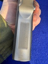 Excellent 1990 Smith Wesson model 1006 10mm 2 mags Third Gen - 18 of 20