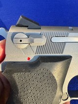 Excellent 1990 Smith Wesson model 1006 10mm 2 mags Third Gen - 13 of 20