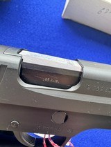 NIB 1994 Sig Sauer P220 .45 ACP *RARE* Outer Shipping Sleeve German made - Image 14 of 20