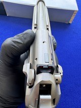 LNIB 1994 Beretta 92FS Inox GHOST 9mm Italy - Image 15 of 20