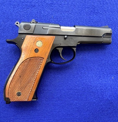 NIB 1974 Smith Wesson 39-2 Curio Relic 9mm C&R - Image 10 of 20