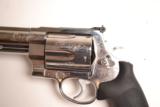 Smith & Wesson - 500 Engraved Model - 6 of 12