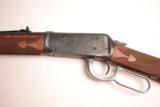 Winchester – Model 94, Legendary Frontiersmen Commemorative - 2 of 11